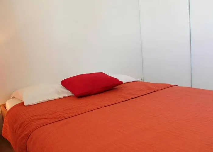 Appt 2 Pieces - Lr030-a118 * La Rochelle (Charente-Maritime)